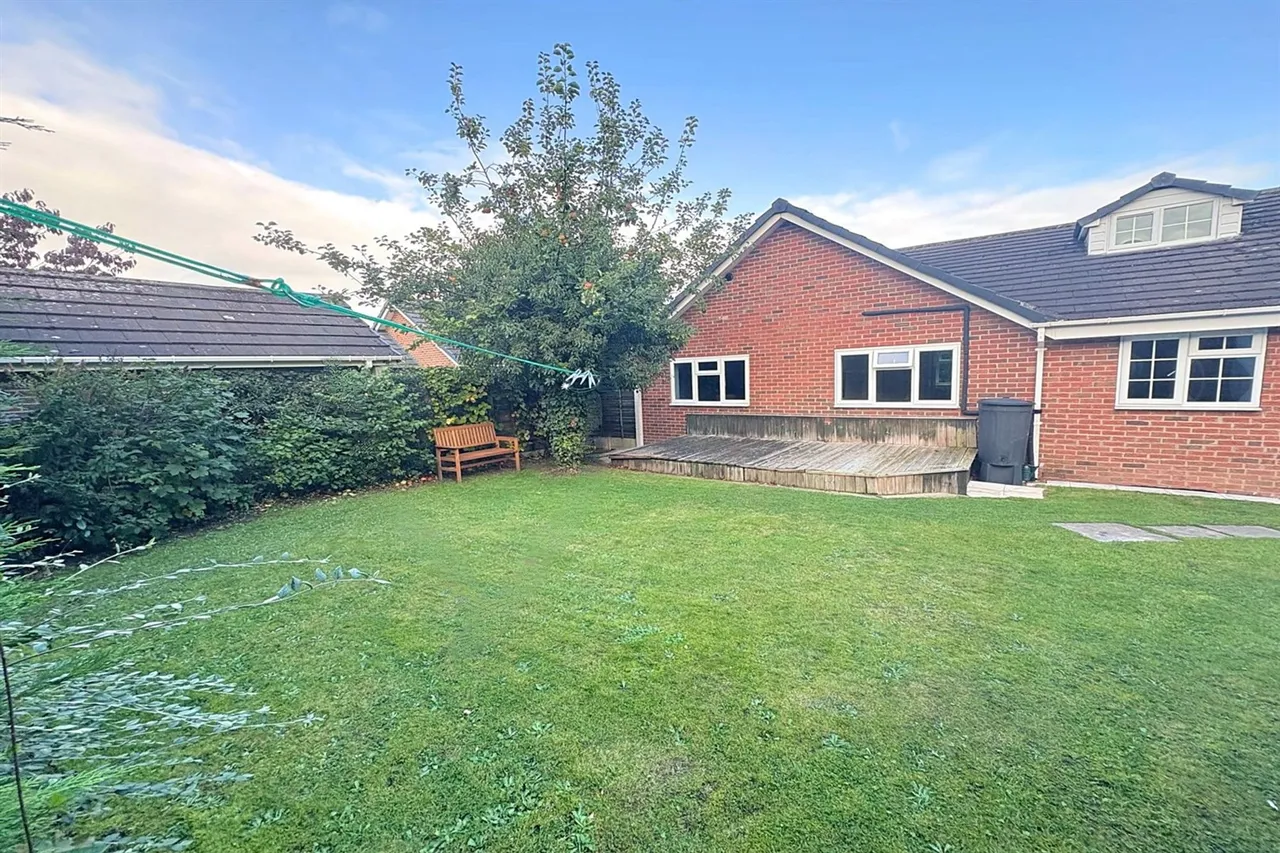 Elmore Close, Crewe, photo 10