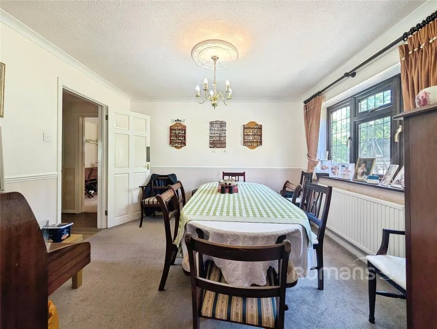Kerris Way, Earley, RG6, photo 4