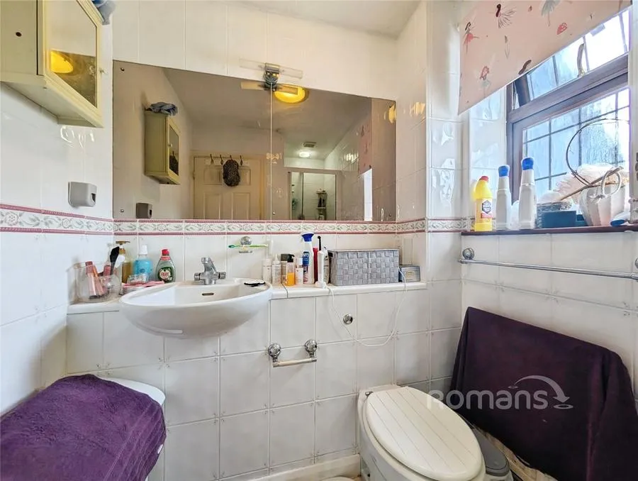 Kerris Way, Earley, RG6, photo 13
