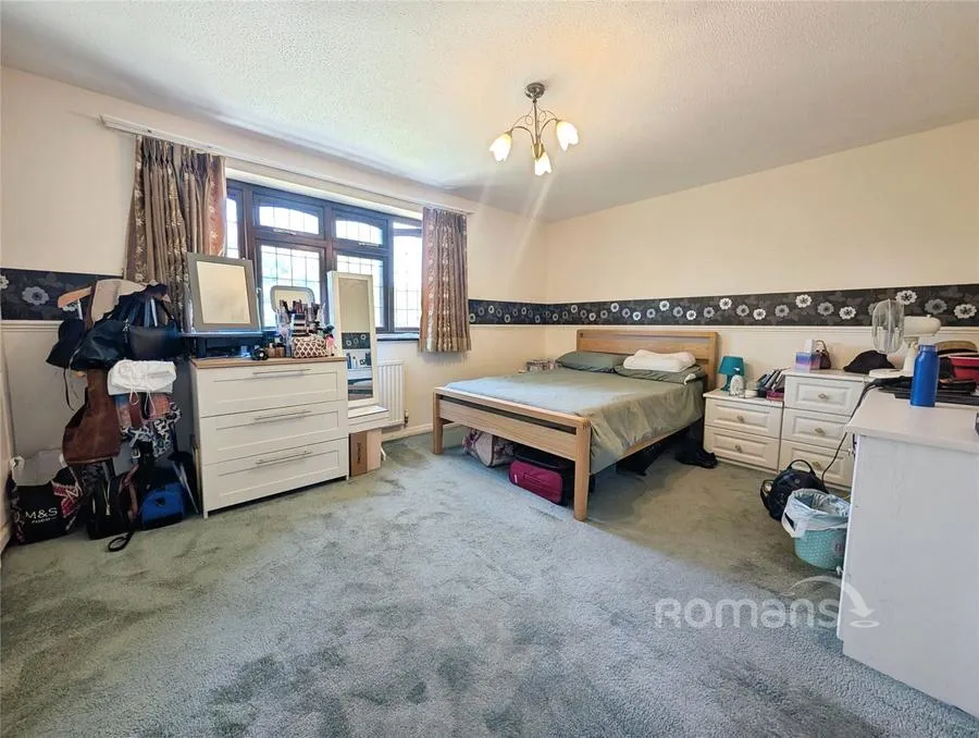 Kerris Way, Earley, RG6, photo 17