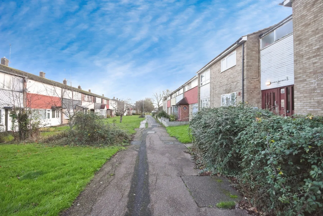 Mynchens, Basildon, Essex, SS15, photo 11