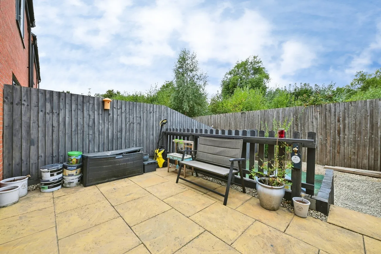 Bestwood Road, NOTTINGHAM, Nottinghamshire, NG6, photo 13