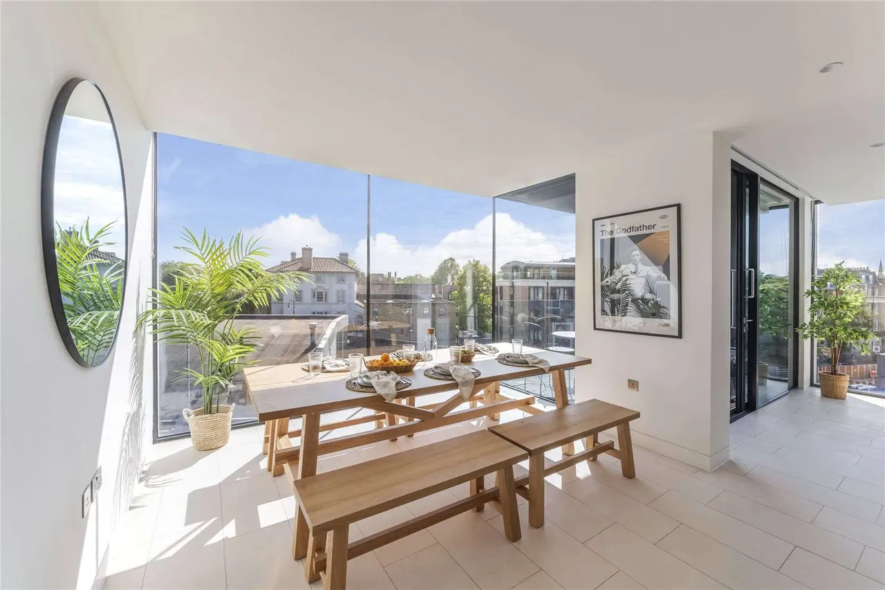 Latitude House, Oval Road, London, NW1 7EU, photo 2