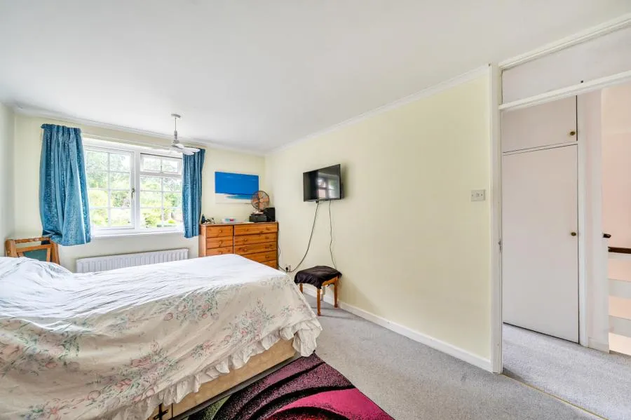 Martin Way, Woking, GU21, photo 7
