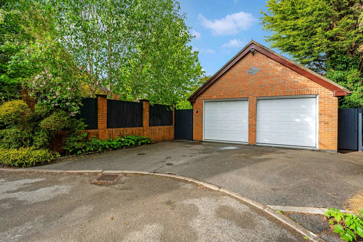 Hatherlow Leek Road, Stockton Brook, ST9, photo 45