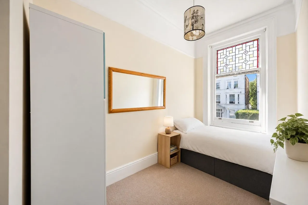 Greencroft Gardens South Hampstead, London NW6 3PH, photo 8
