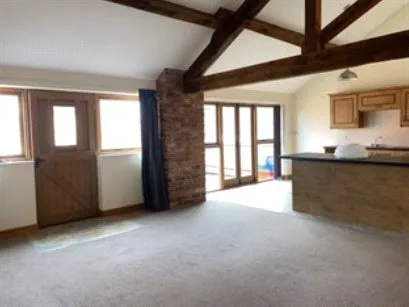 Edderton Barns, Forden, photo 3