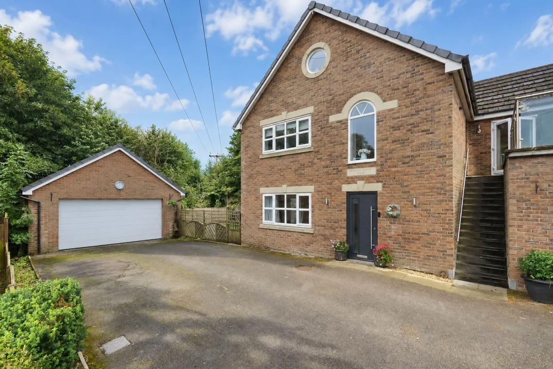 Crosse Hall Lane, Chorley, PR6, photo 57