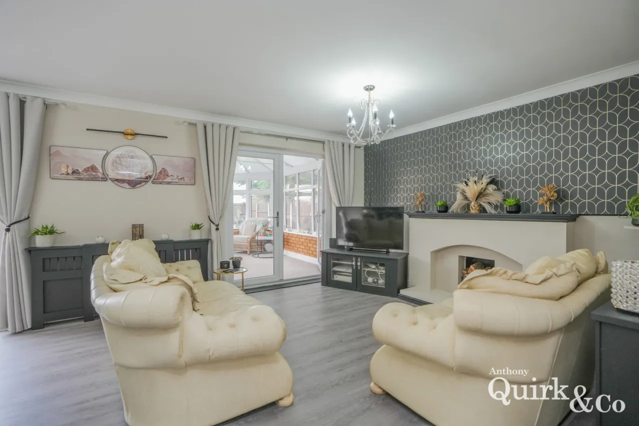 Beach House Gardens, Canvey Island, SS8, photo 6