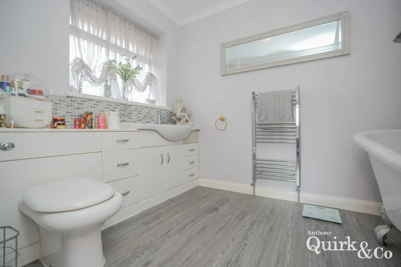 Beach House Gardens, Canvey Island, SS8, photo 13