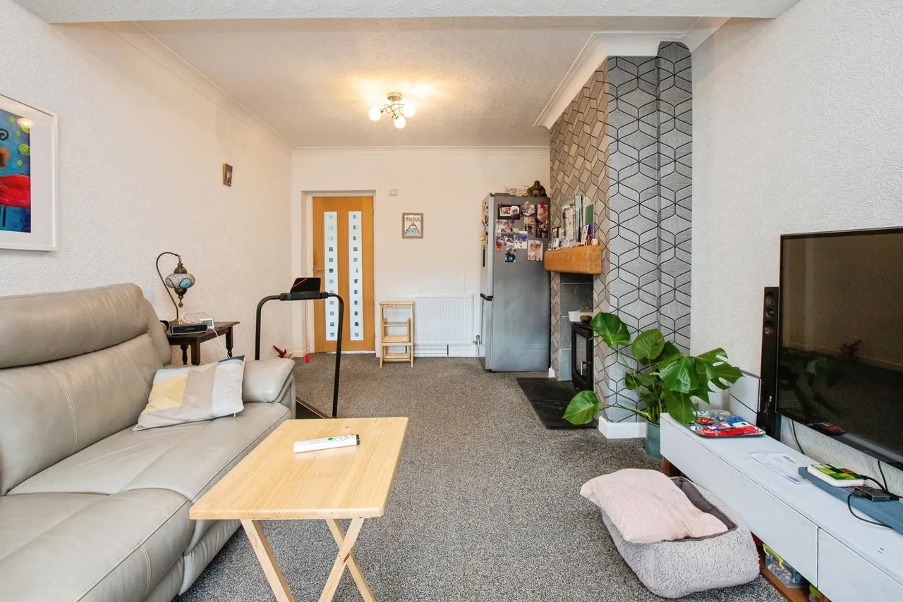 Stuart Street, Sutton-in-Ashfield, NG17, photo 12