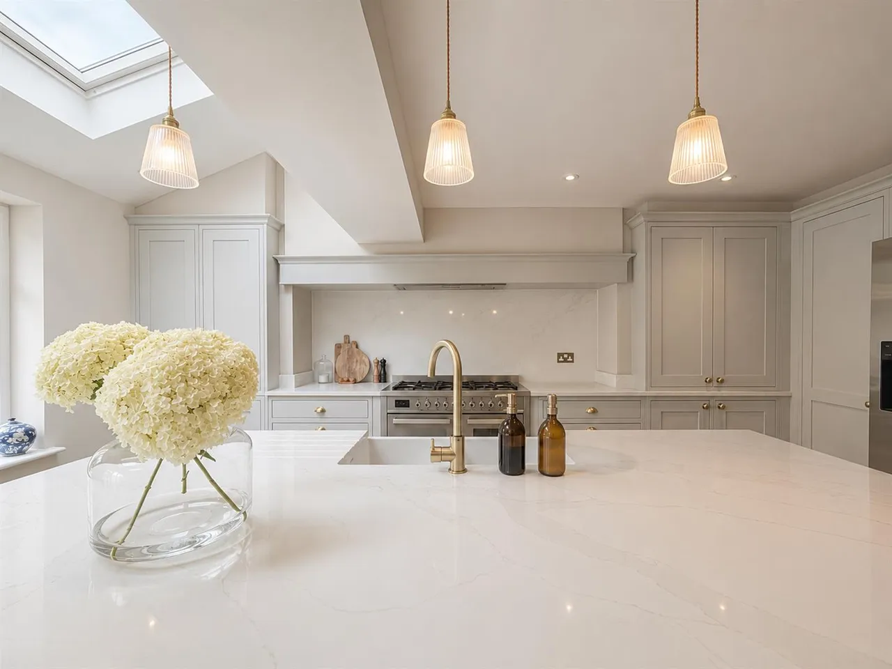 St. James Drive, Sale, M33, photo 6