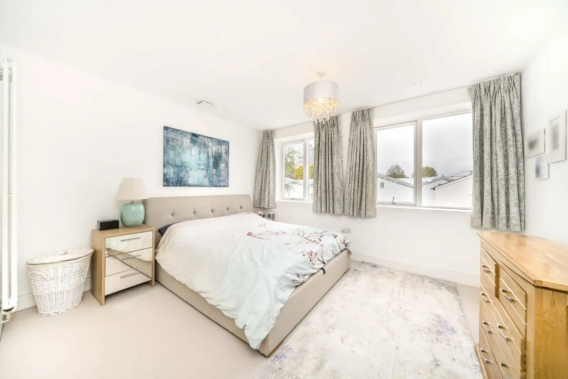 Bardolph Road, TW9, photo 4