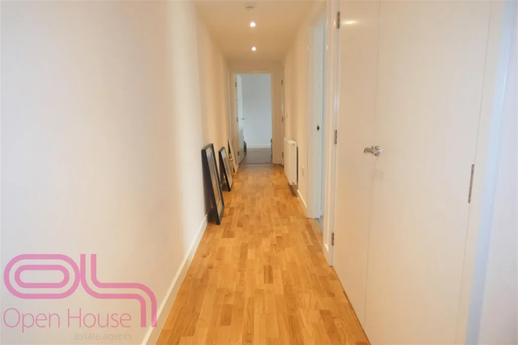 Windsor Road, Slough, SL1, photo 8
