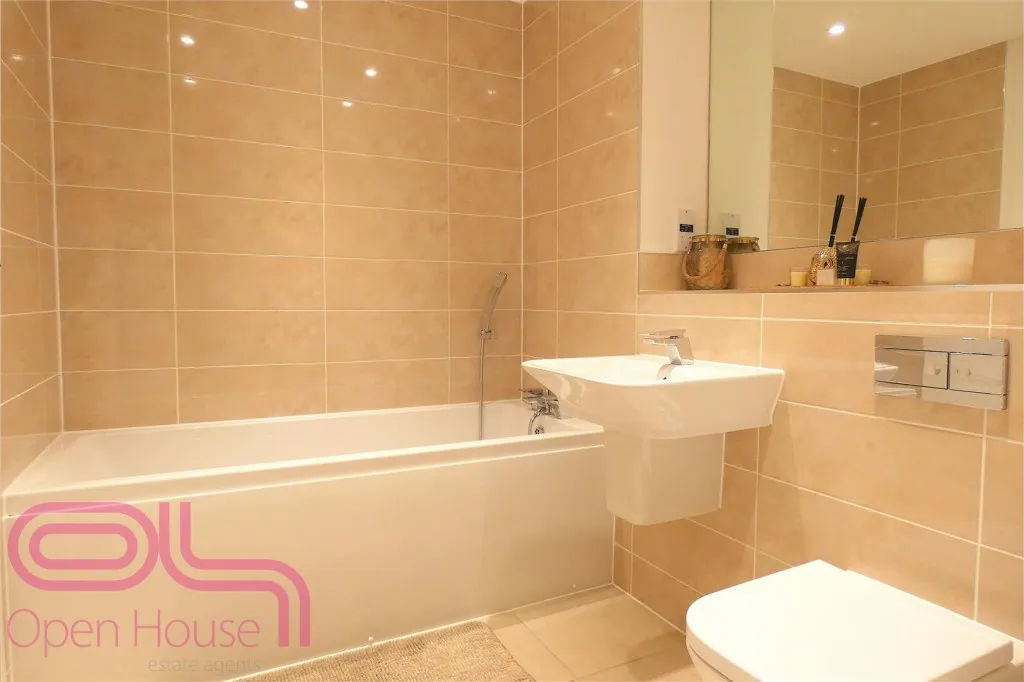 Windsor Road, Slough, SL1, photo 4