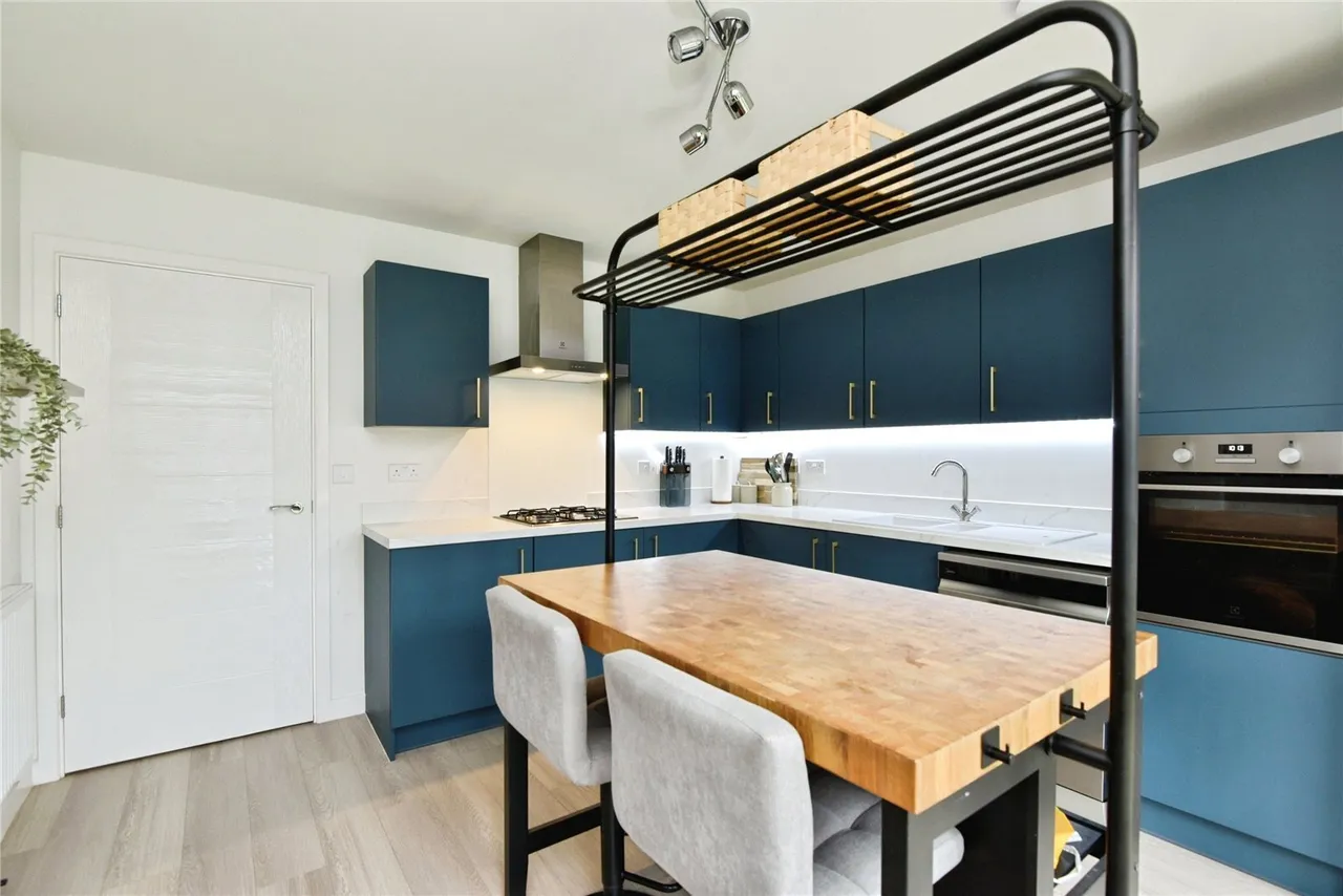 Magnus Drive, CW12, photo 8