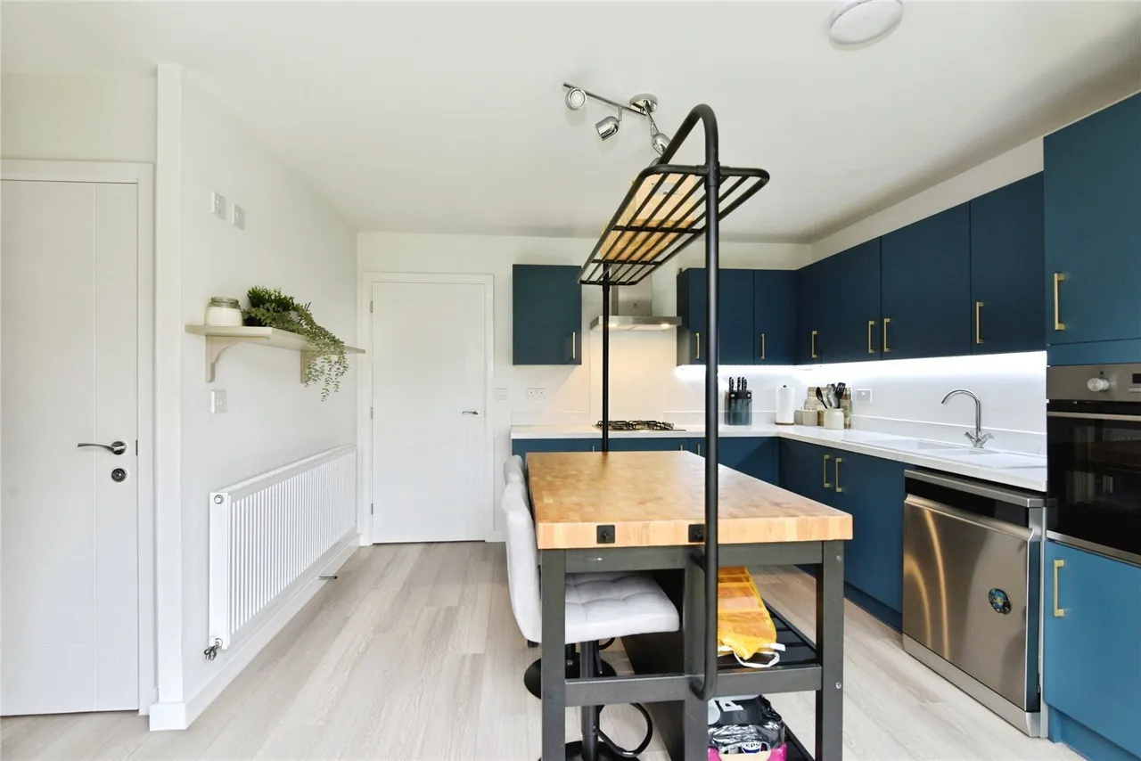 Magnus Drive, CW12, photo 9