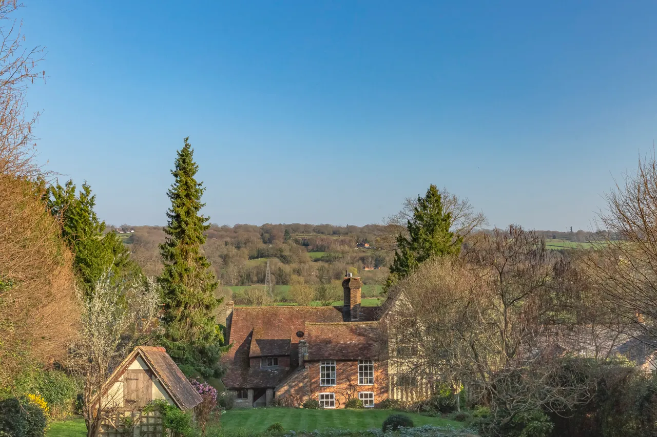 Walters Green Road, Penshurst, Kent, TN11 8HF, photo 15