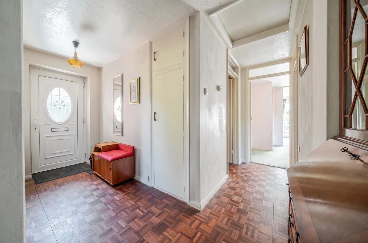 Heath Close, Hindhead, GU26, photo 5