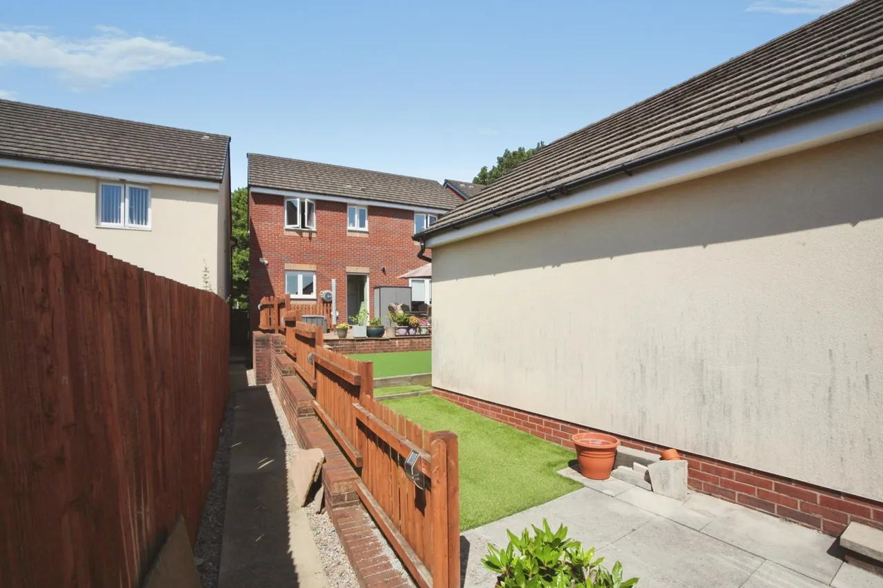 Heol Y Groes, Cwmbran, NP44, photo 32