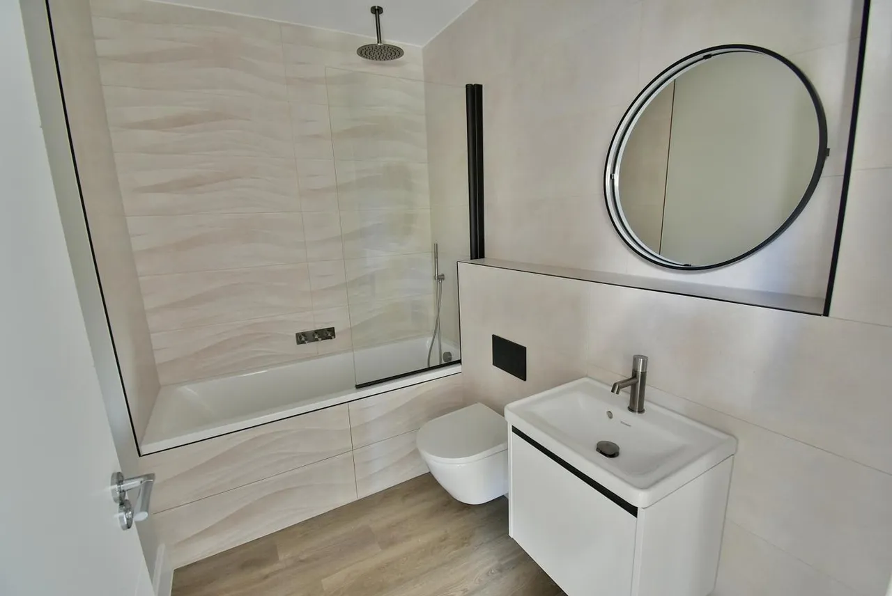 Horsham Avenue, BH10, photo 8