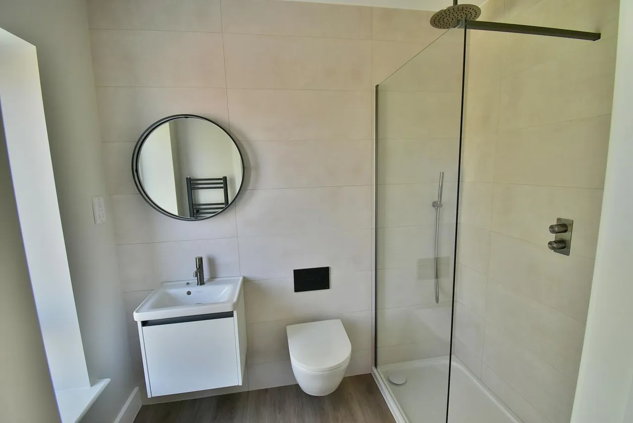 Horsham Avenue, BH10, photo 11