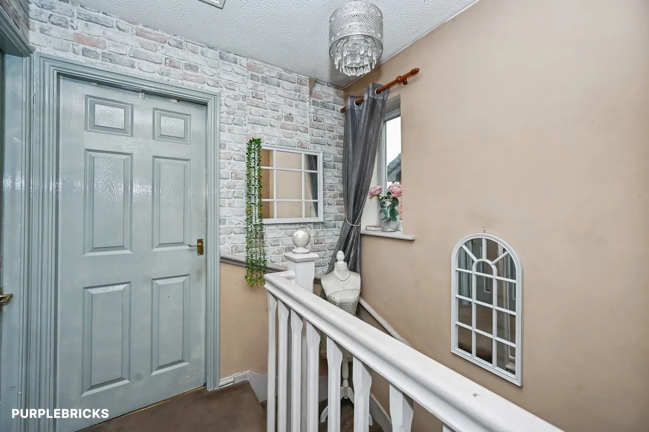 Leyburn Close, Wigan, WN1, photo 10