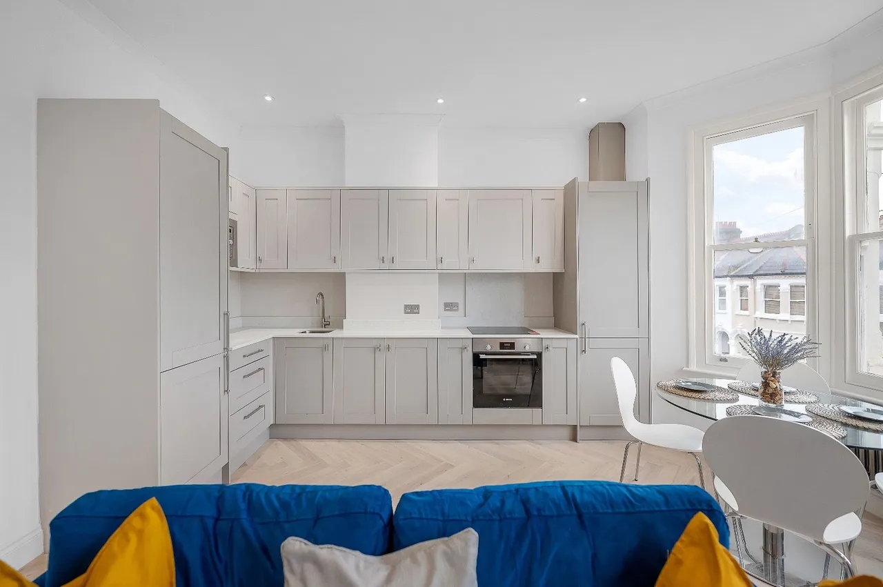 Fairmount Road, London, SW2 2BL, photo 2