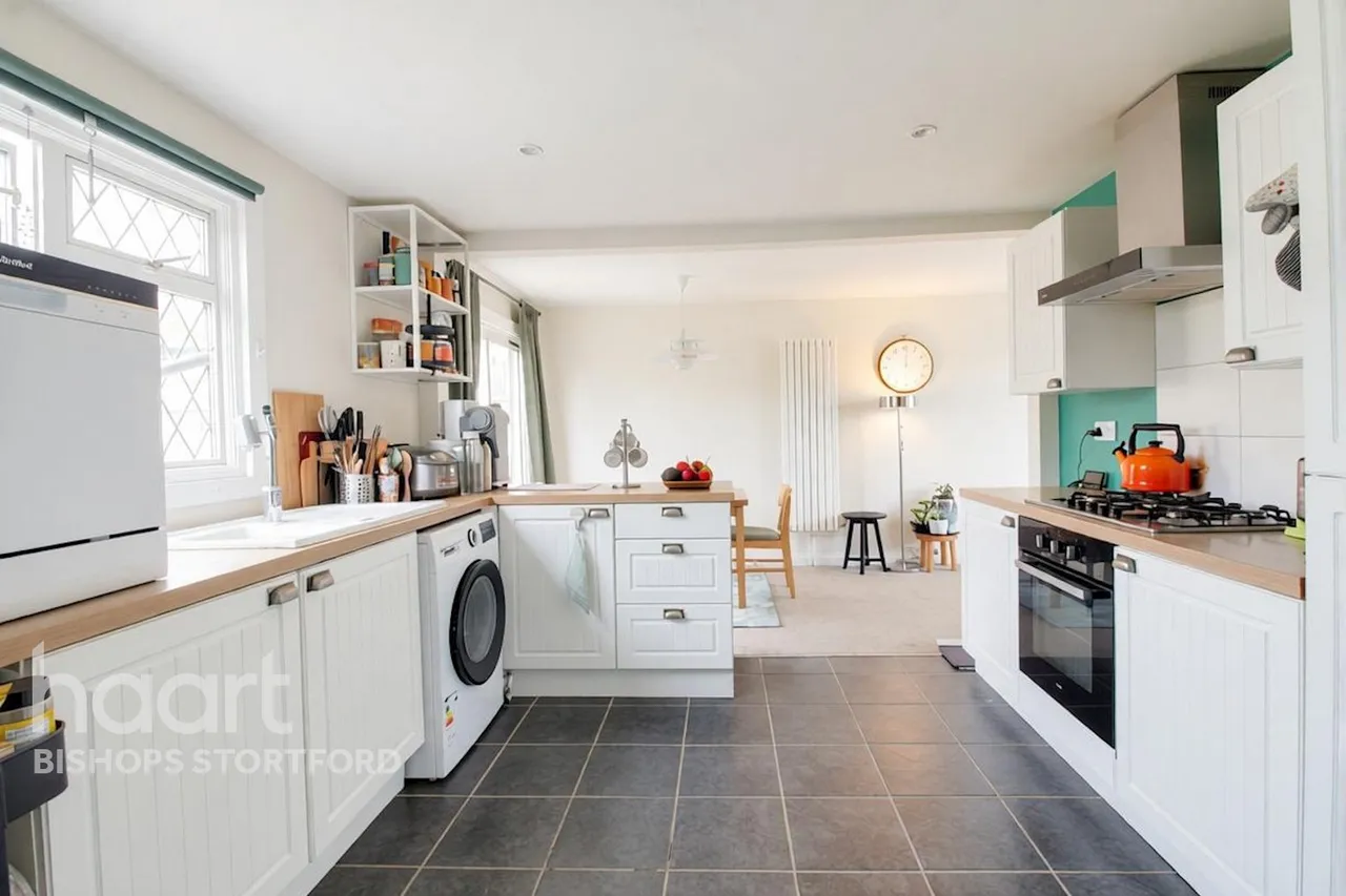 Firlands, Bishop's Stortford, CM23, photo 9