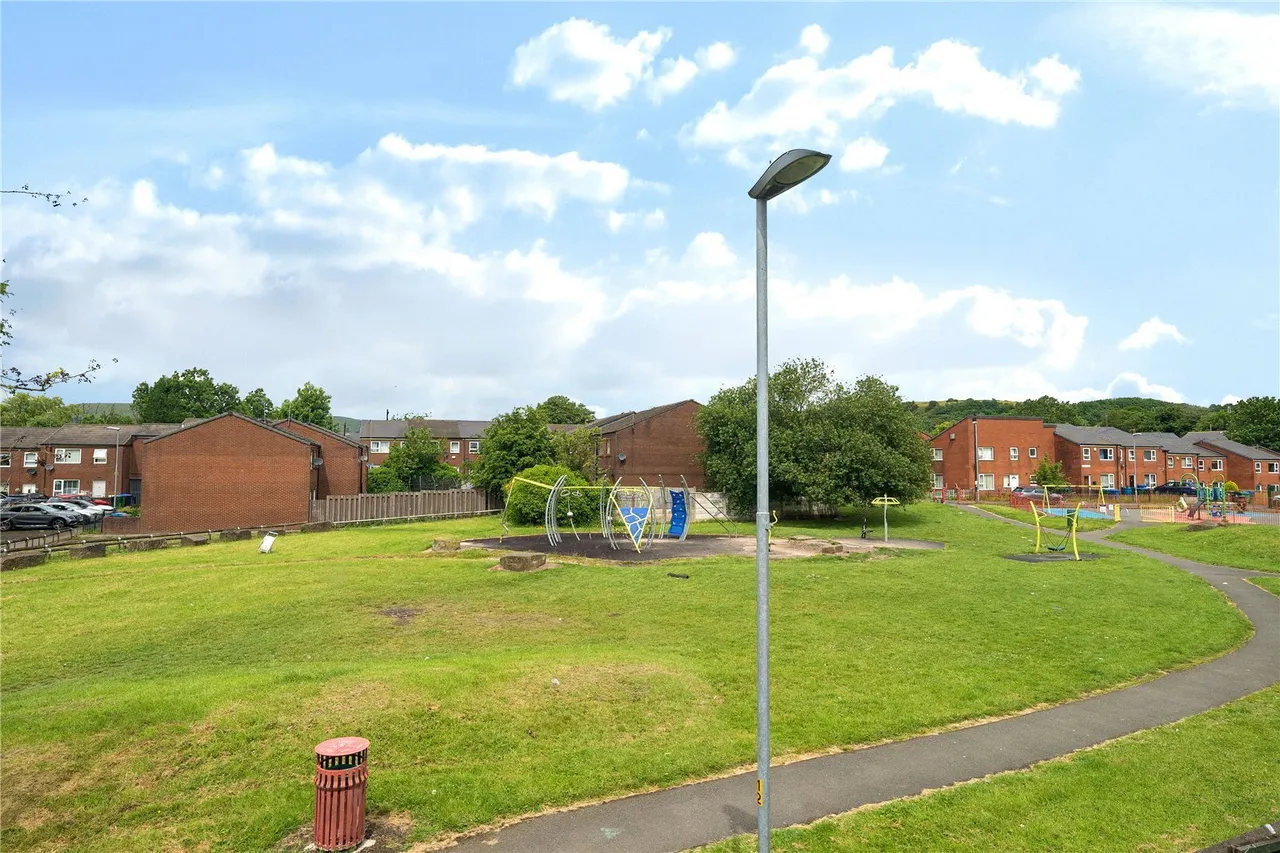 Bower Avenue, Rochdale, OL12, photo 4
