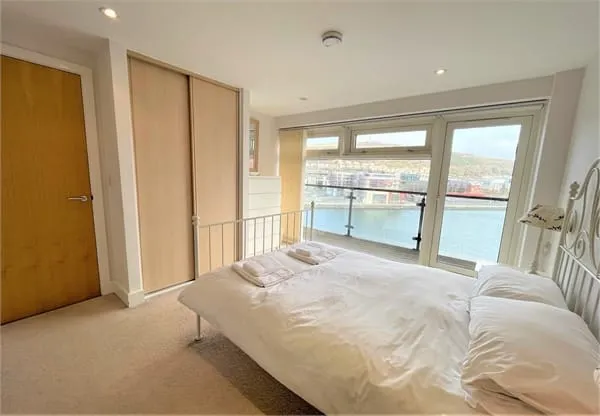 Kings Road, Swansea, West Glamorgan, SA1 8PP, photo 5