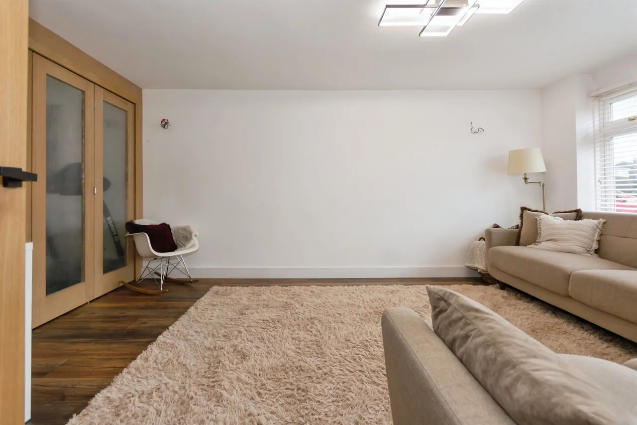 Bronte Farm Road, Shirley, Solihull, photo 5