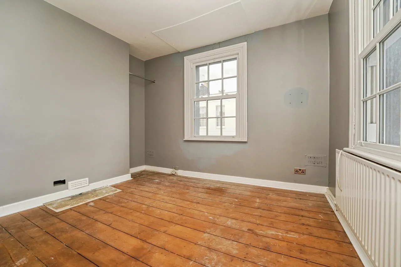Portland Place, Cheltenham, GL52, photo 5