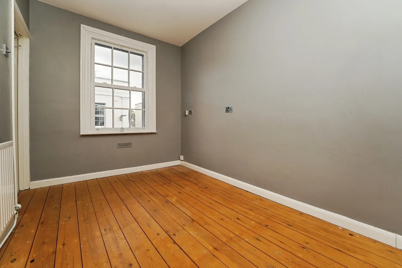 Portland Place, Cheltenham, GL52, photo 6