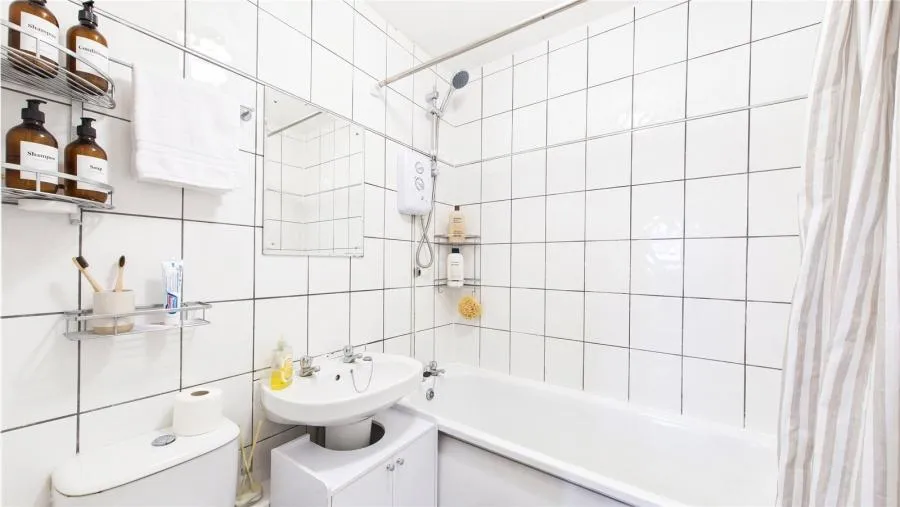 Bluebell Rise, Lightwater, GU18, photo 6