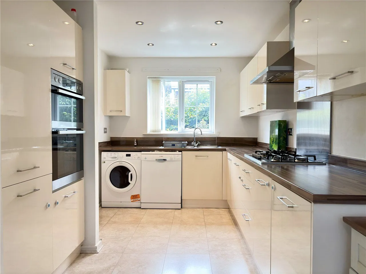 Olive Crescent, Chadderton, OL9, photo 6
