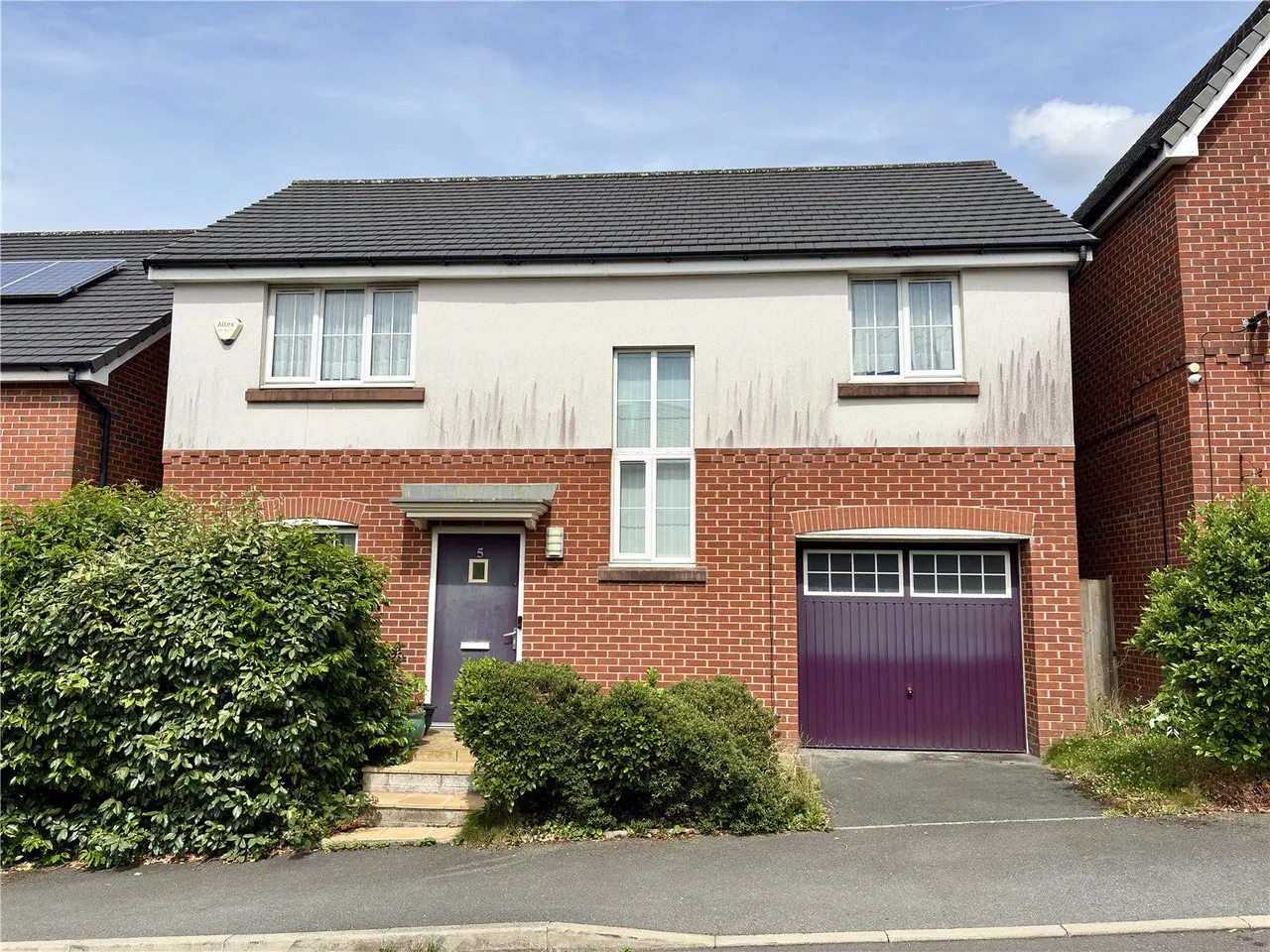 4 bed house for sale, Olive Crescent, Chadderton, OL9