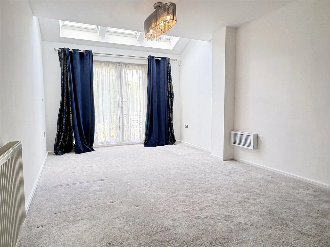 Olive Crescent, Chadderton, OL9, photo 2