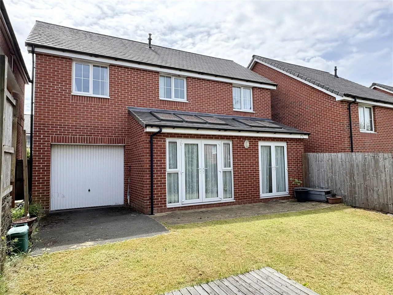 Olive Crescent, Chadderton, OL9, photo 16