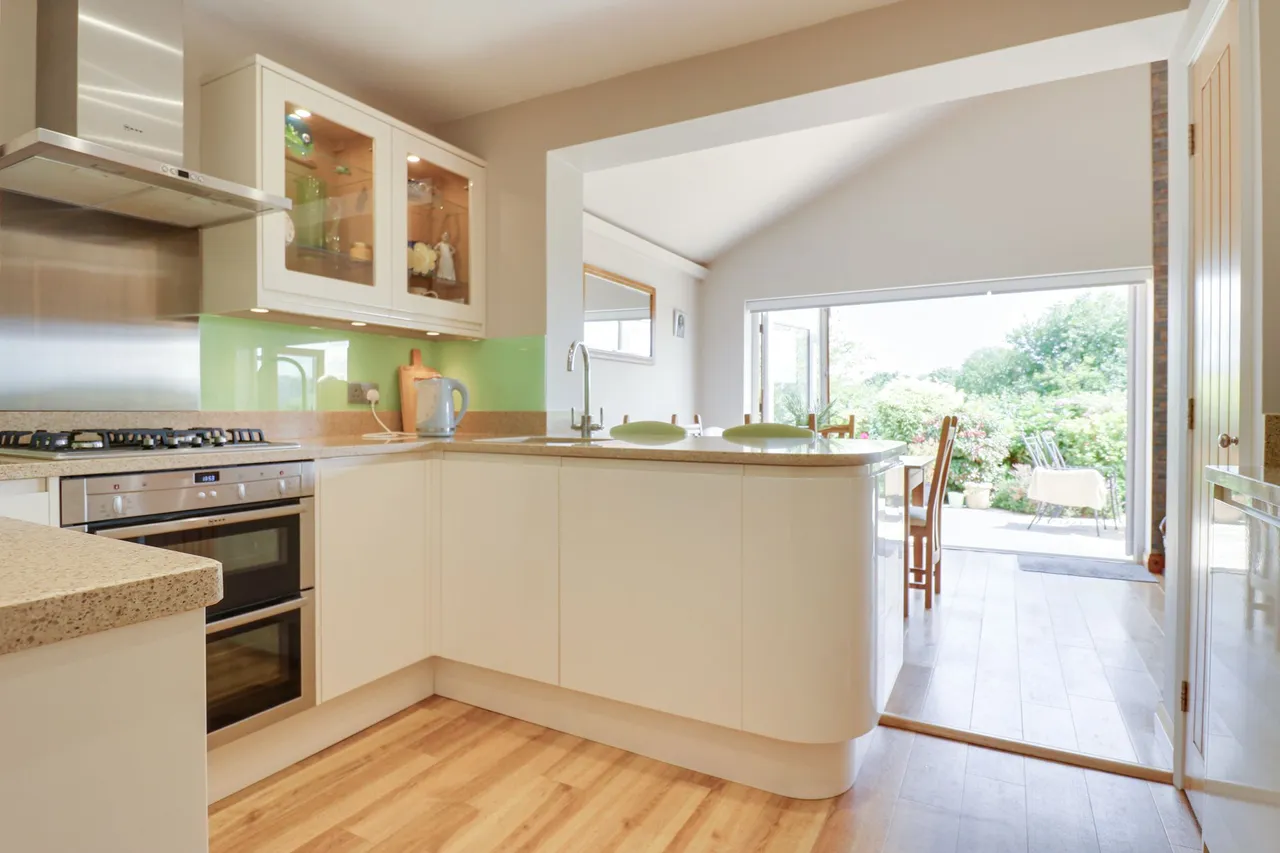 Kingsmead, Sawbridgeworth, CM21, photo 4