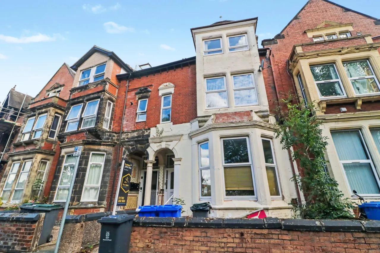 6 bed property for sale, The Parkway, Hanley, ST1