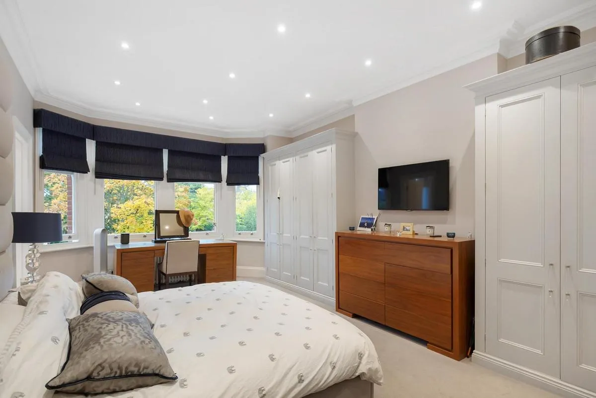 Woodville Road, London, W5, photo 20