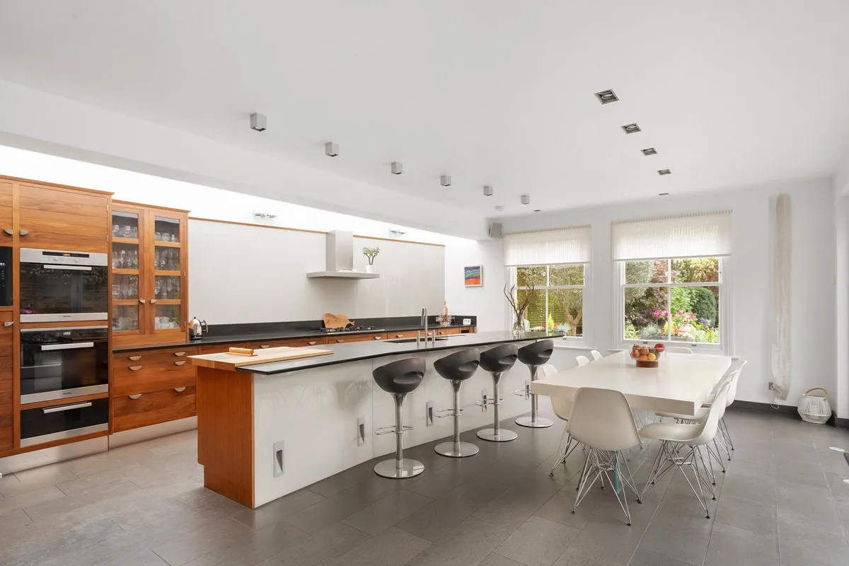Woodville Road, London, W5, photo 3