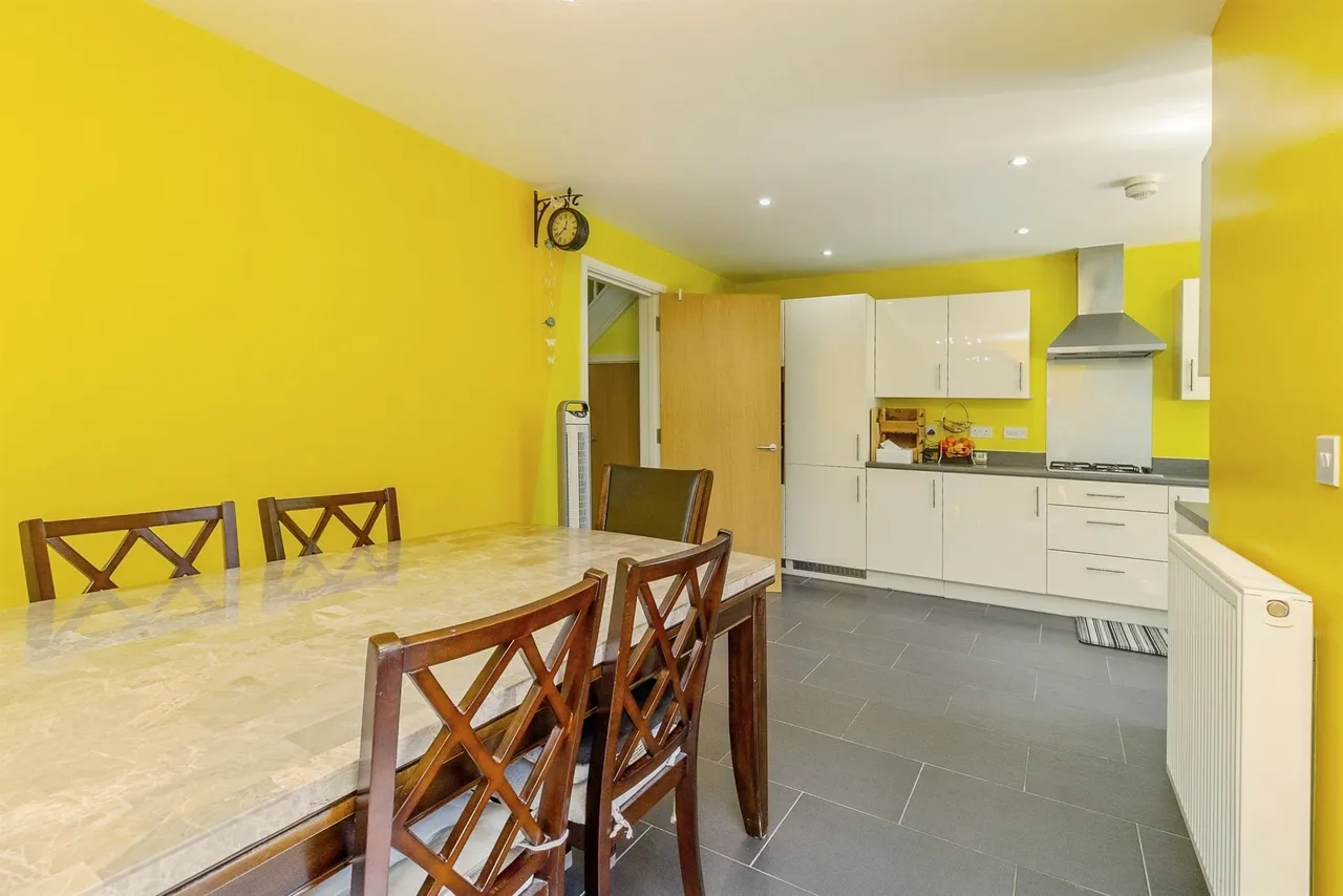 Fen Street, Brooklands, MK10, photo 7