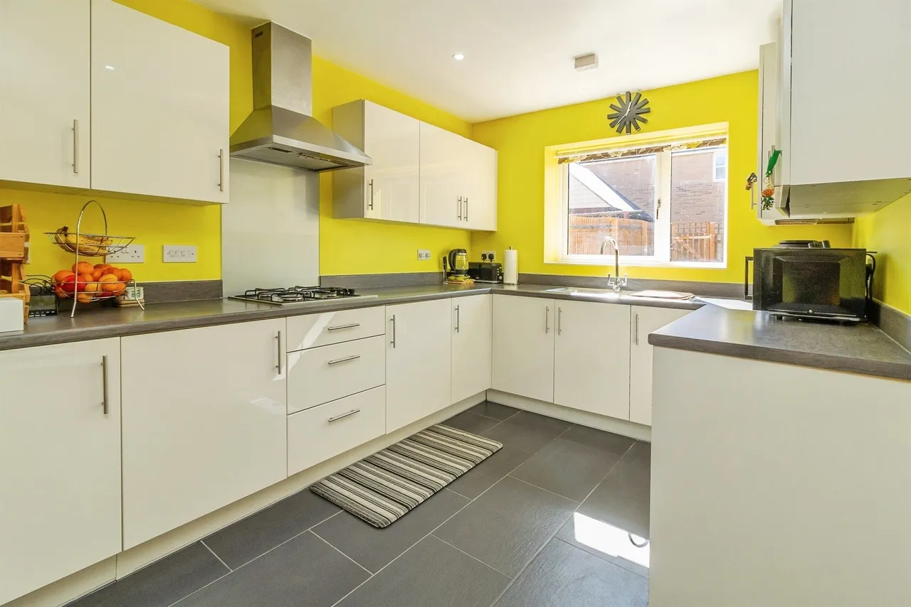 Fen Street, Brooklands, MK10, photo 4
