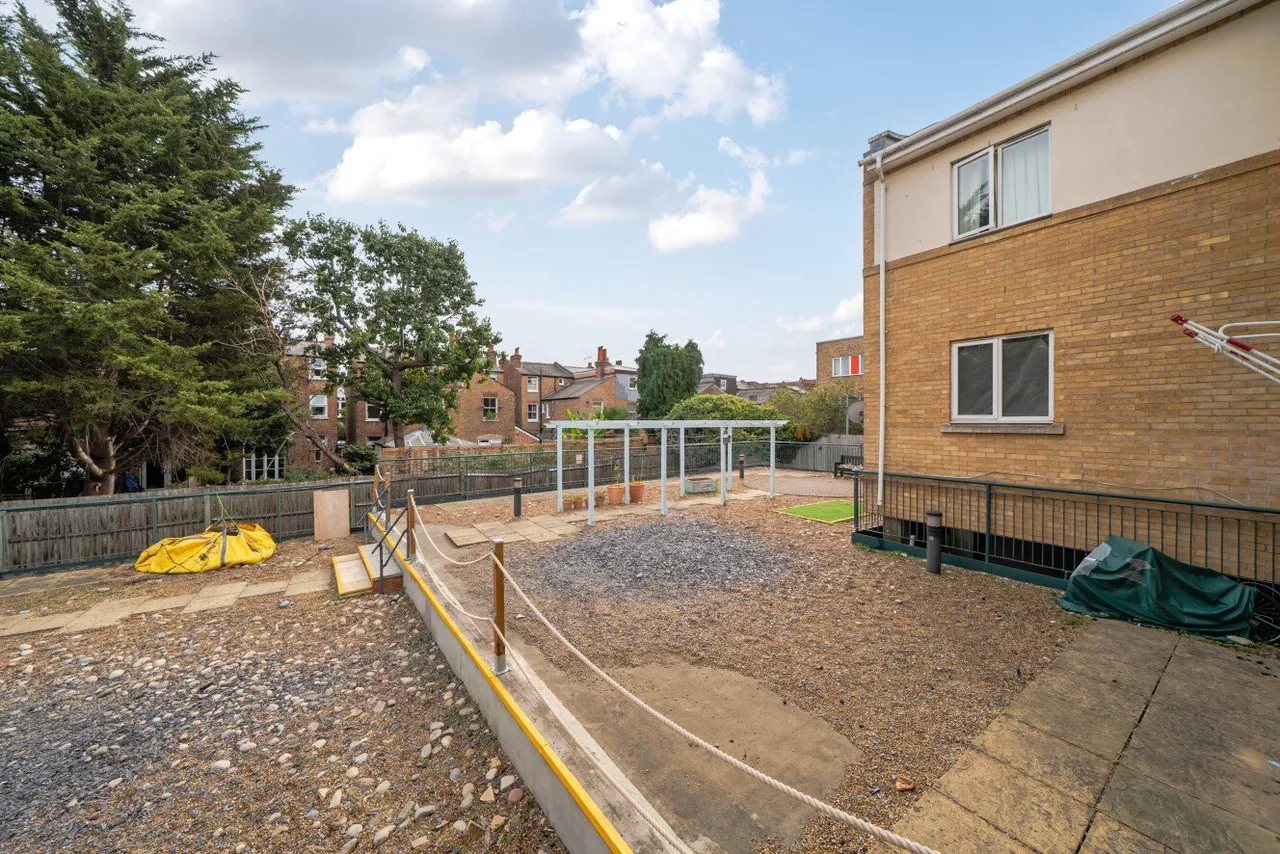 Horn Lane, Acton, W3, photo 7