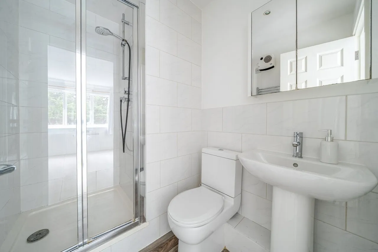 Horn Lane, Acton, W3, photo 15