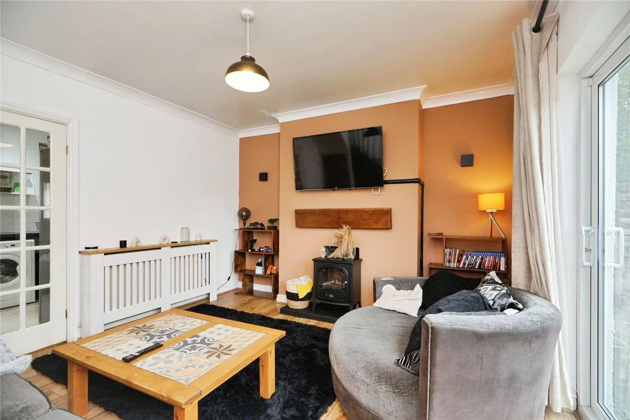 Hillside Cottages, Dolgarrog, LL32, photo 13