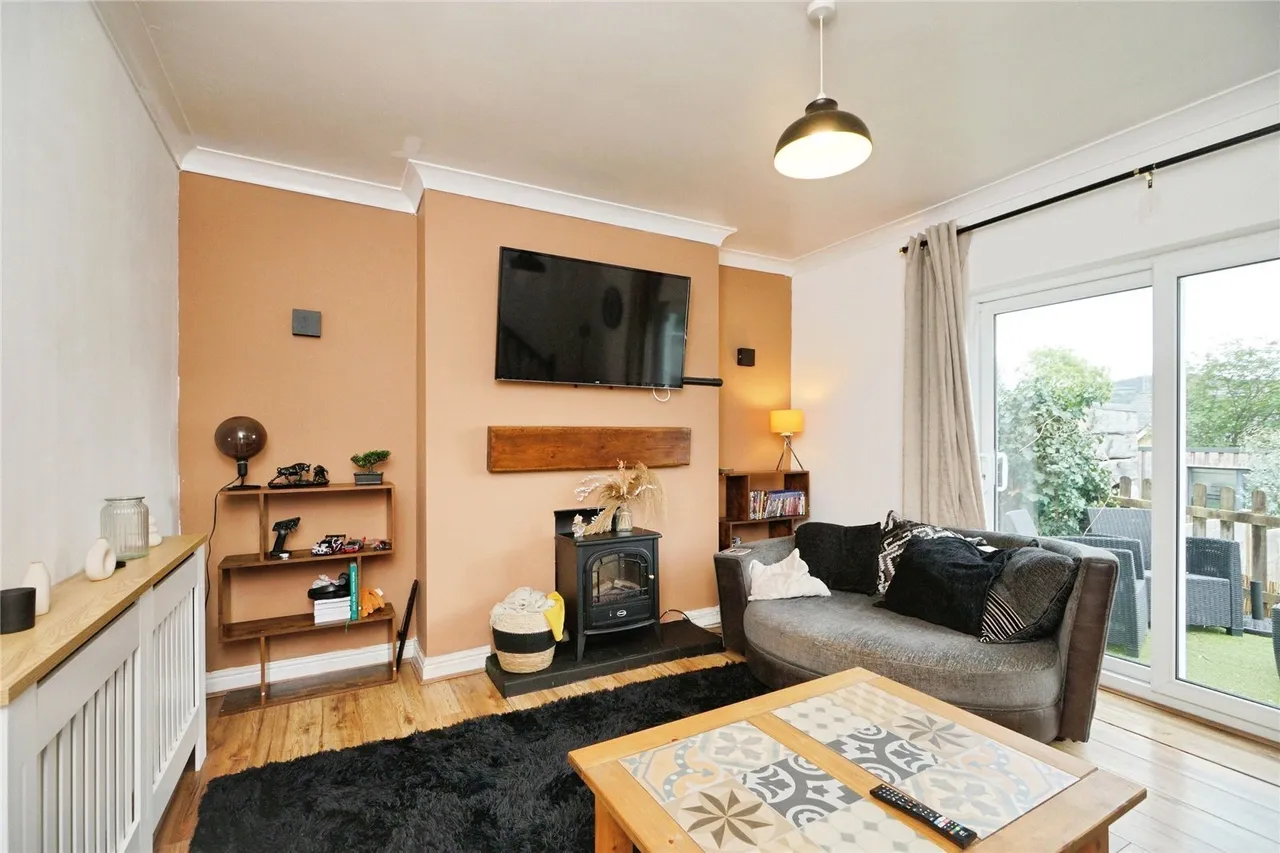Hillside Cottages, Dolgarrog, LL32, photo 2