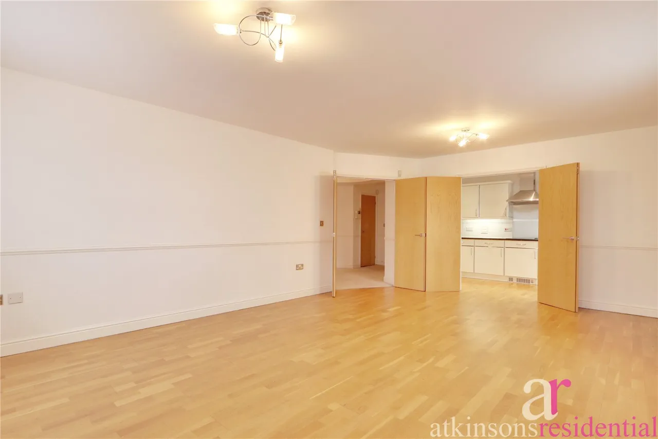 Cockfosters Road, Barnet, Hertfordshire, EN4 0DU, photo 6